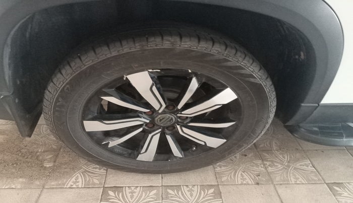 2020 MG HECTOR SHARP 1.5 DCT PETROL, Petrol, Automatic, 1,06,689 km, tyre