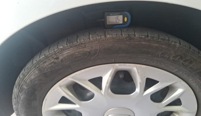 2016 Ford New Figo TREND 1.2 PETROL, Petrol, Manual, 1,19,780 km, tyre