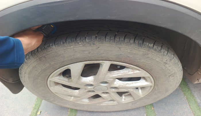 2023 Mahindra XUV300 W8 1.5 DIESEL, Diesel, Manual, 35,538 km, tyre
