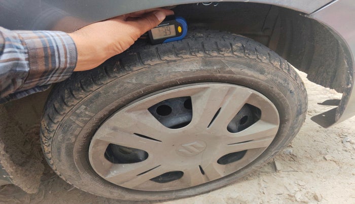 2014 Maruti Wagon R 1.0 VXI, Petrol, Manual, 81,096 km, tyre
