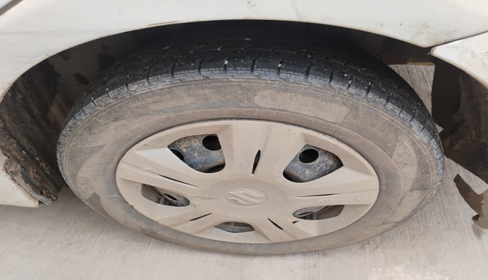 2011 Maruti Swift Dzire VDI, Diesel, Manual, 1,50,469 km, tyre