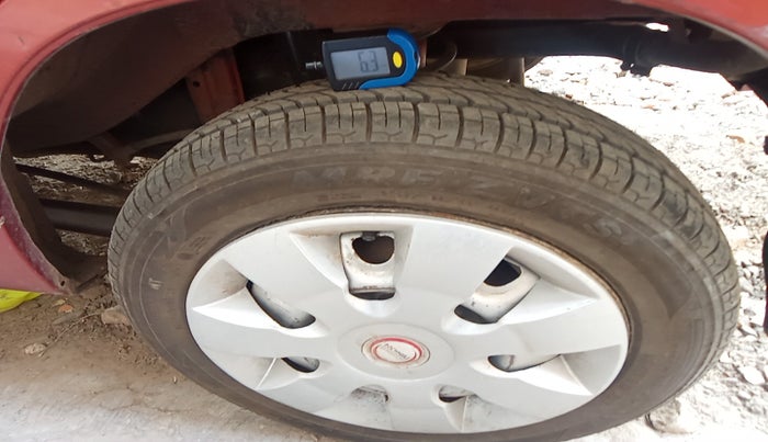 2010 Maruti Zen Estilo LXI, Petrol, Manual, 94,958 km, tyre