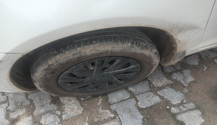 2015 Maruti Swift VDI ABS, Diesel, Manual, 94,702 km, tyre