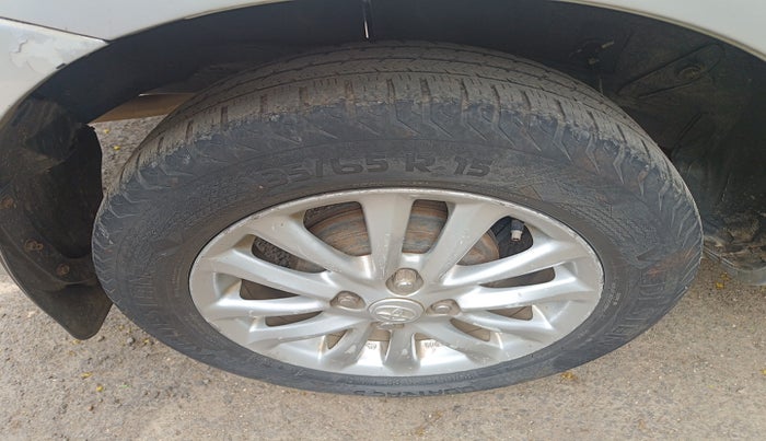 2012 Toyota Etios VD, Diesel, Manual, 2,46,332 km, tyre