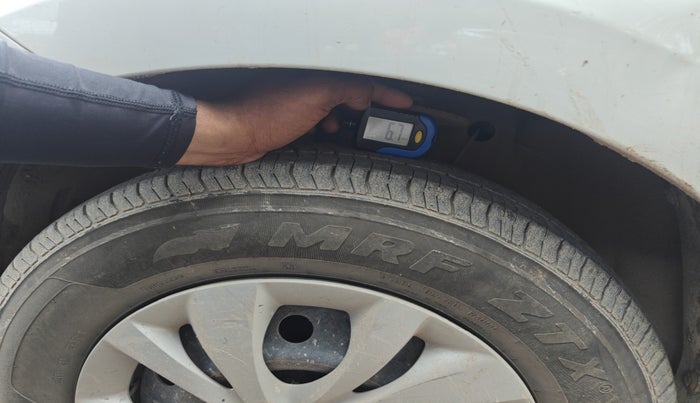 2020 Maruti Dzire VXI, Petrol, Manual, 71,956 km, tyre