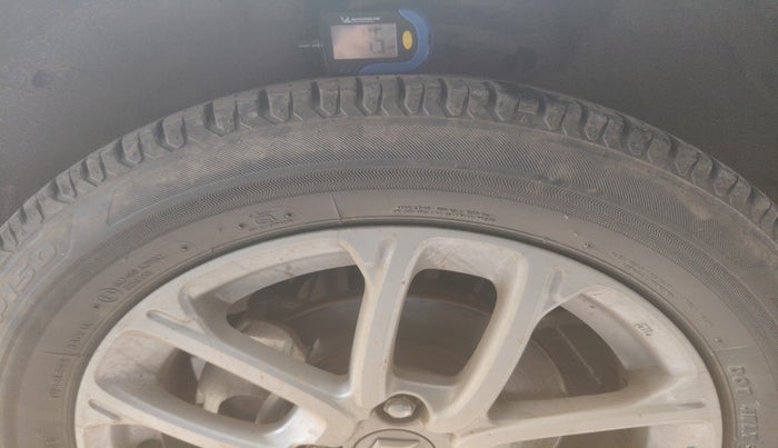 2023 Maruti Swift ZXI AMT, Petrol, Automatic, 34,317 km, tyre