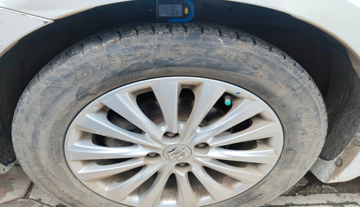 2016 Maruti Ciaz ZDI SHVS, Diesel, Manual, 1,40,469 km, tyre