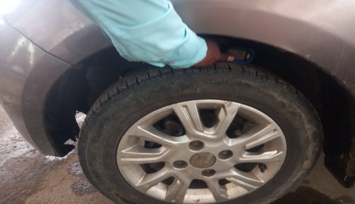 2018 Tata Tiago XZ PETROL, Petrol, Manual, 1,09,664 km, tyre