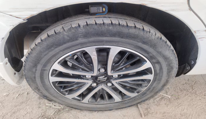 2022 Maruti Ertiga ZXI (O) CNG, Petrol, Manual, 42,551 km, tyre