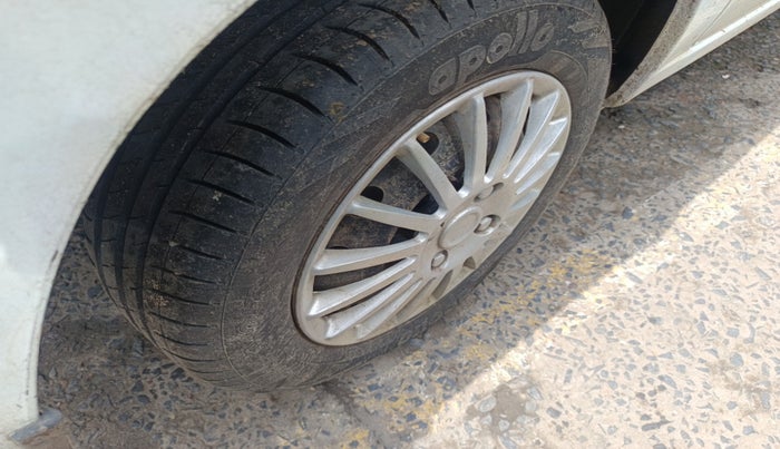 2016 Tata Indigo ECS LX TDI, Diesel, Manual, 1,10,599 km, tyre