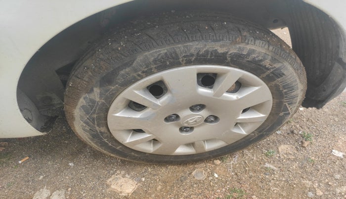 2013 Hyundai i20 MAGNA 1.2, Petrol, Manual, 50,973 km, tyre