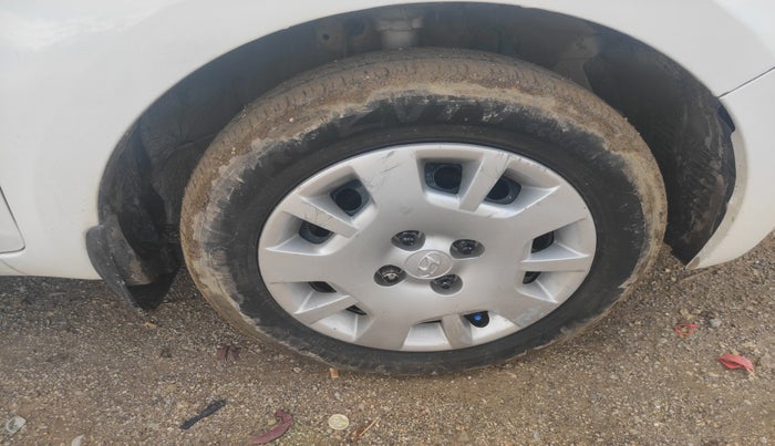 2013 Hyundai i20 MAGNA 1.2, Petrol, Manual, 50,973 km, tyre