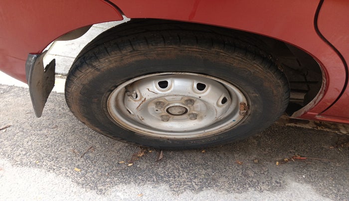2010 Maruti Alto LXI, Petrol, Manual, 61,678 km, tyre