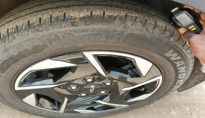 2024 KIA SONET HTX 1.0 TURBO PETROL IMT, Petrol, Manual, 9,102 km, tyre