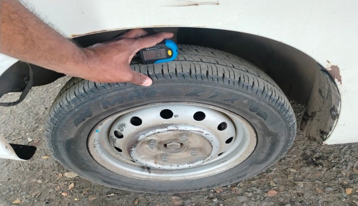 2010 Maruti Wagon R 1.0 LXI, Petrol, Manual, 1,04,578 km, tyre