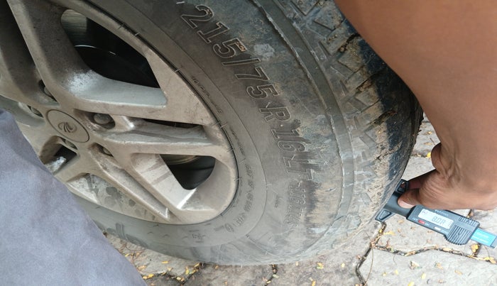 2019 Mahindra TUV 300 PLUS P8, Diesel, Manual, 66,377 km, tyre