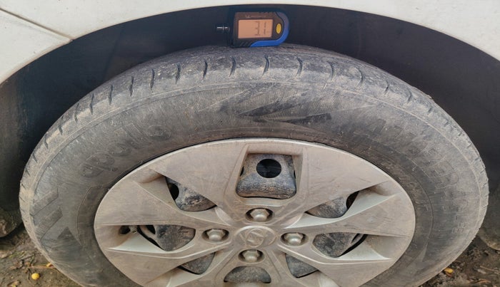 2020 Hyundai Xcent S 1.2, Petrol, Manual, 94,539 km, tyre