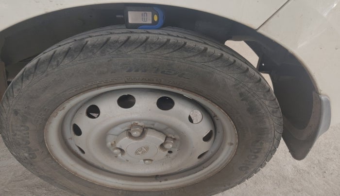 2018 Hyundai Eon ERA +, Petrol, Manual, 46,582 km, tyre