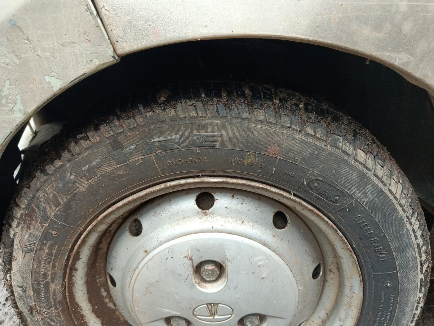 2012 Tata Nano LX, Petrol, Manual, 62,000 km, tyre