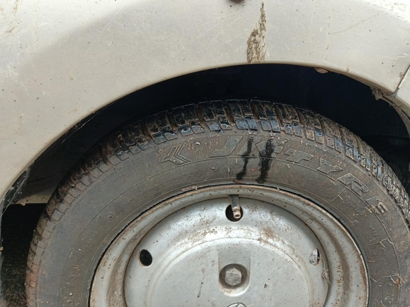 2012 Tata Nano LX, Petrol, Manual, 62,000 km, tyre