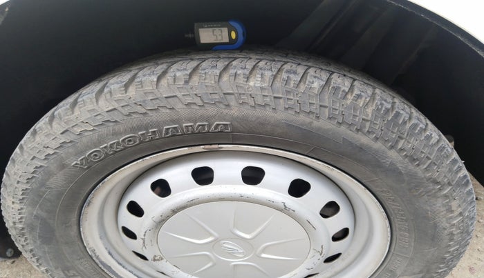 2020 Mahindra MARAZZO M2 8 STR, Diesel, Manual, 59,666 km, tyre