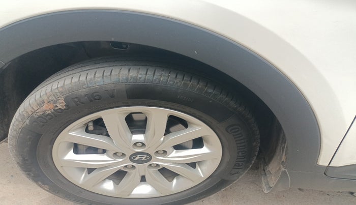 2018 Hyundai Creta SX 1.6 DIESEL, Diesel, Manual, 1,31,705 km, tyre