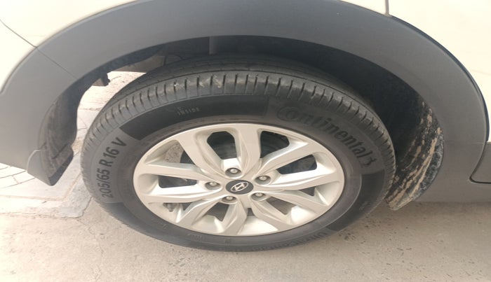 2018 Hyundai Creta SX 1.6 DIESEL, Diesel, Manual, 1,31,705 km, tyre