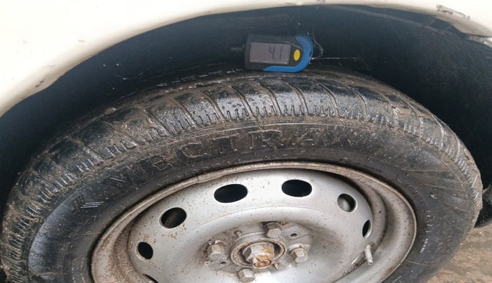 2014 Tata Indica EV2 LX, Diesel, Manual, 65,725 km, tyre