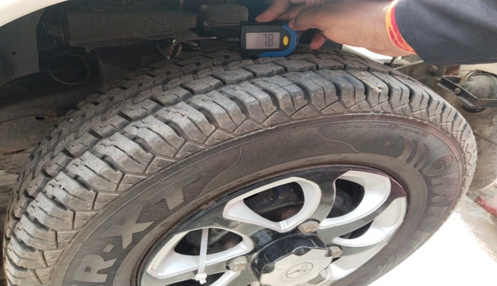 2014 Mahindra Bolero ZLX BS-III, Diesel, Manual, 1,15,009 km, tyre