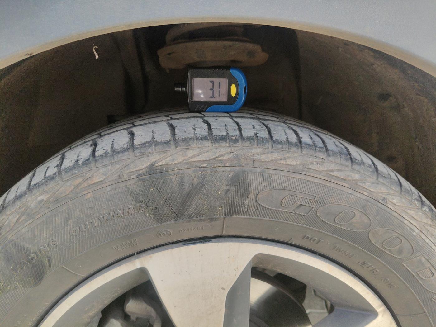 2019 Tata NEXON XZ PLUS DIESEL, Diesel, Manual, 85,791 km, tyre