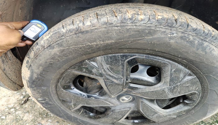 2022 Tata PUNCH ADVENTURE MT, Petrol, Manual, 12,953 km, tyre
