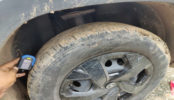 2022 Tata PUNCH ADVENTURE MT, Petrol, Manual, 12,953 km, tyre