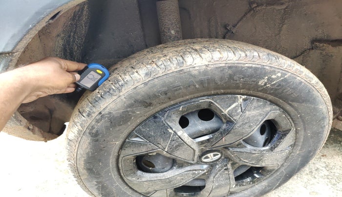 2022 Tata PUNCH ADVENTURE MT, Petrol, Manual, 12,953 km, tyre