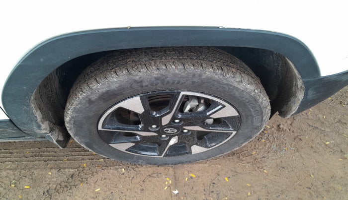 2023 Tata PUNCH ACCOMPLISHED DAZZLE SUNROOF CNG MT, Petrol, Manual, 12,238 km, tyre