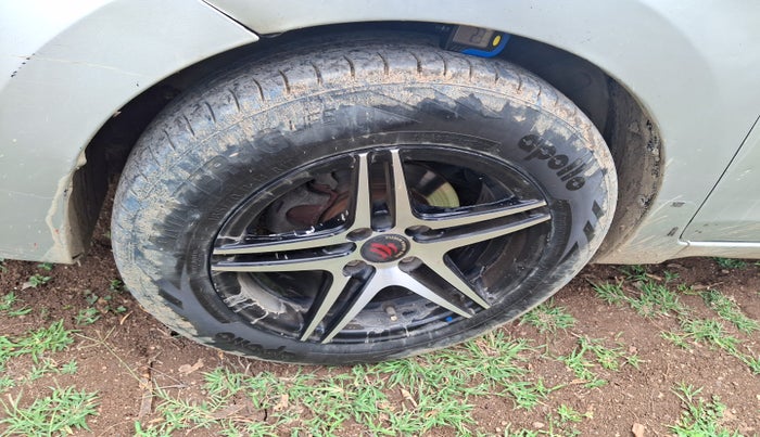 2014 Maruti Celerio ZXI, Petrol, Manual, 1,90,985 km, tyre
