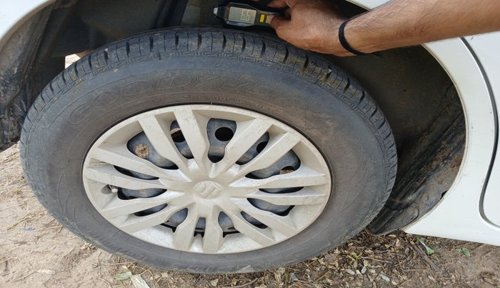 2019 Maruti Dzire VXI, Petrol, Manual, 90,201 km, tyre