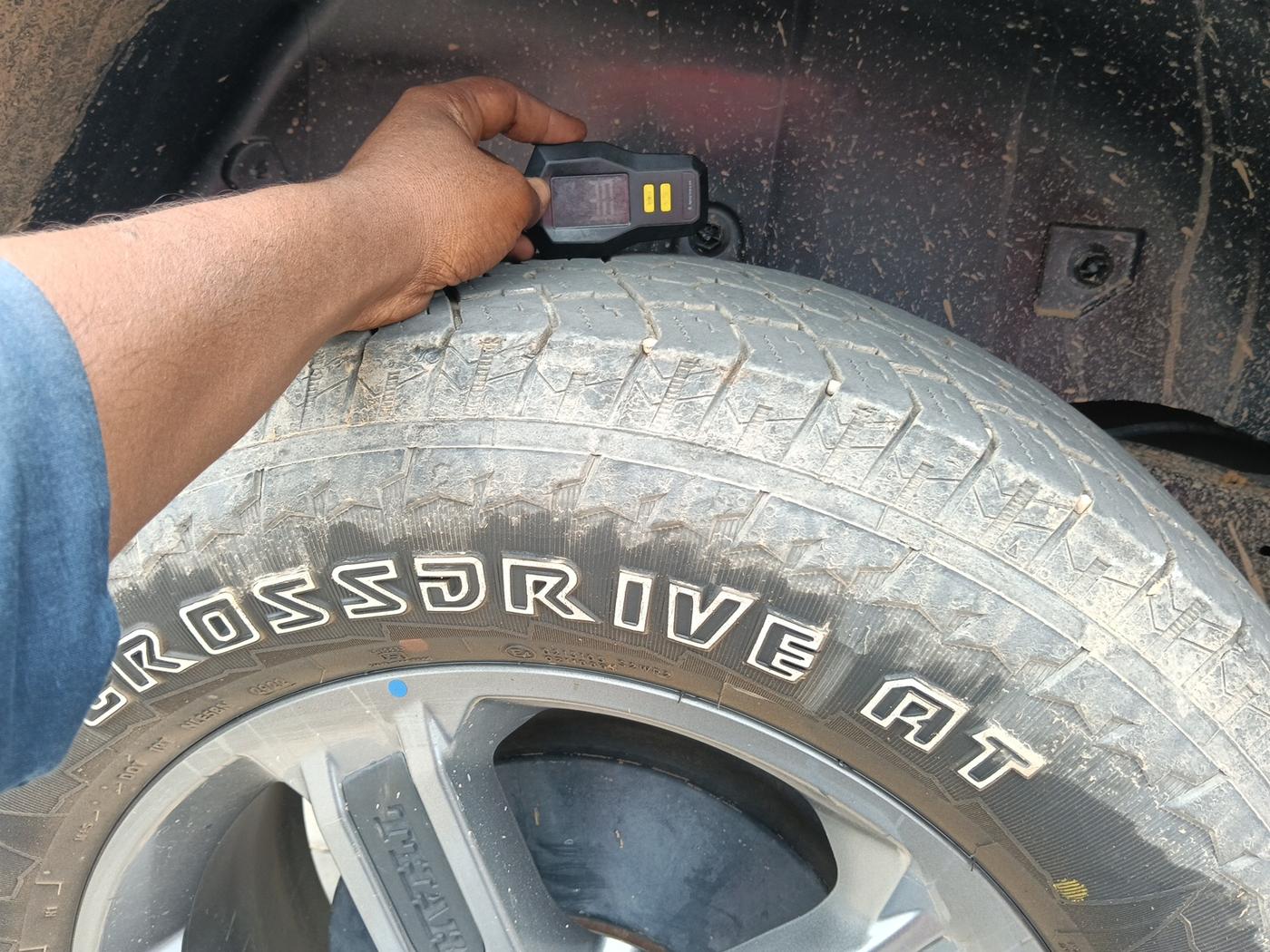 2022 Mahindra Thar LX D AT 4WD HT, Diesel, Automatic, 61,000 km, tyre