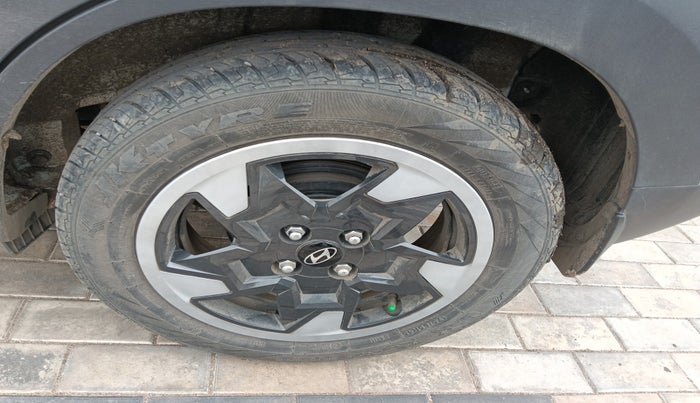 2024 Hyundai EXTER SX 1.2 MT Hy-CNG Duo , Petrol, Manual, 17,241 km, tyre