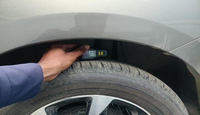 2023 Toyota RUMION V AT , Petrol, Automatic, 4,066 km, tyre