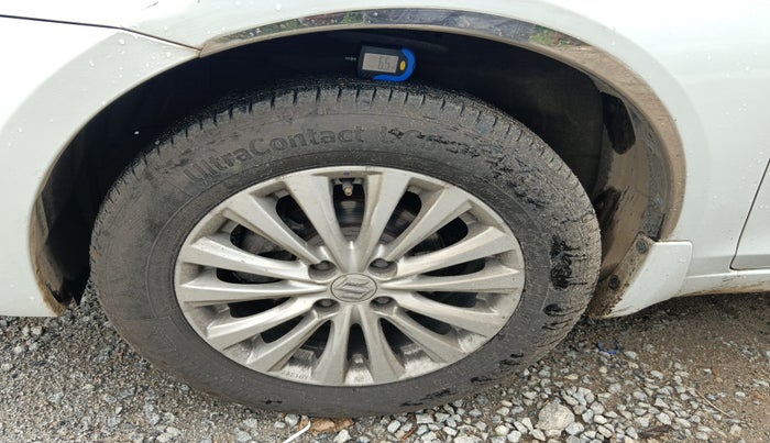 2014 Maruti Ciaz ZDI, Diesel, Manual, 1,24,403 km, tyre