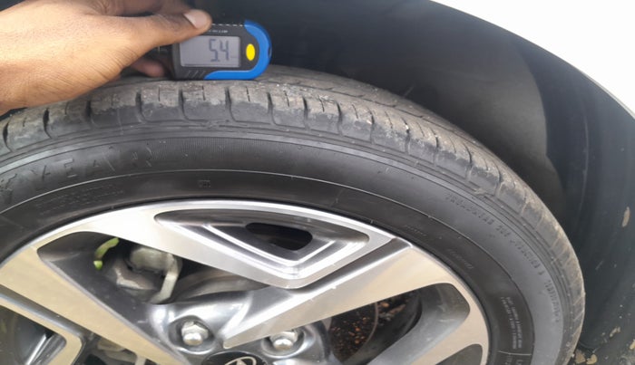 2024 Hyundai AURA SX 1.2 CNG, Petrol, Manual, 31,462 km, tyre