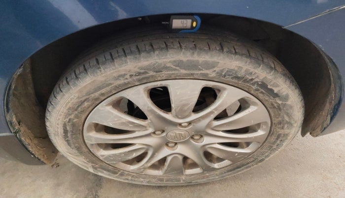 2017 Maruti Baleno ALPHA PETROL 1.2, Petrol, Manual, 59,512 km, tyre