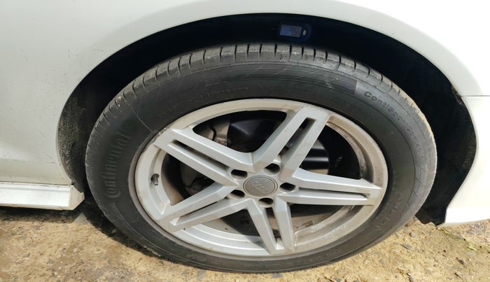 2017 Audi A6 35 TDI S LINE, Diesel, Automatic, 1,44,700 km, tyre