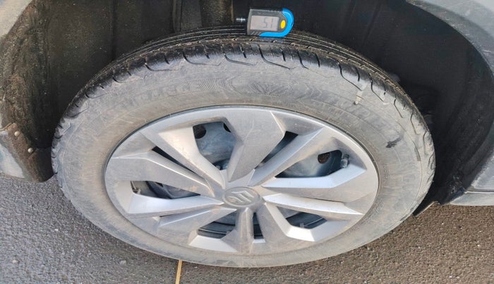 2024 Maruti FRONX SIGMA CNG 1.2 MT, Petrol, Manual, 30,398 km, tyre