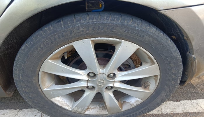 2012 Hyundai Verna FLUIDIC 1.6 CRDI SX, Diesel, Manual, 1,22,507 km, tyre