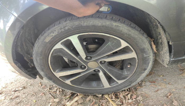 2022 Tata ALTROZ XZ PLUS PETROL, Petrol, Manual, 1,30,779 km, tyre