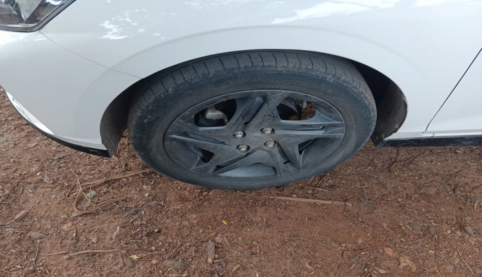 2023 Hyundai NEW I20 SPORTZ 1.2 MT, Petrol, Manual, 39,132 km, tyre