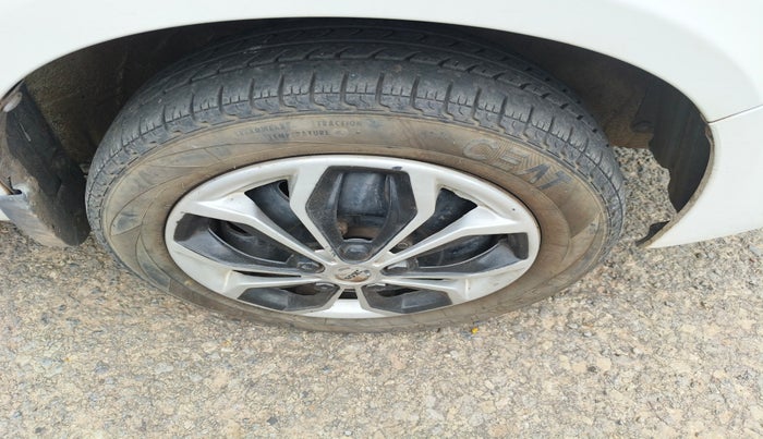 2013 Maruti Alto K10 VXI, Petrol, Manual, 58,142 km, tyre