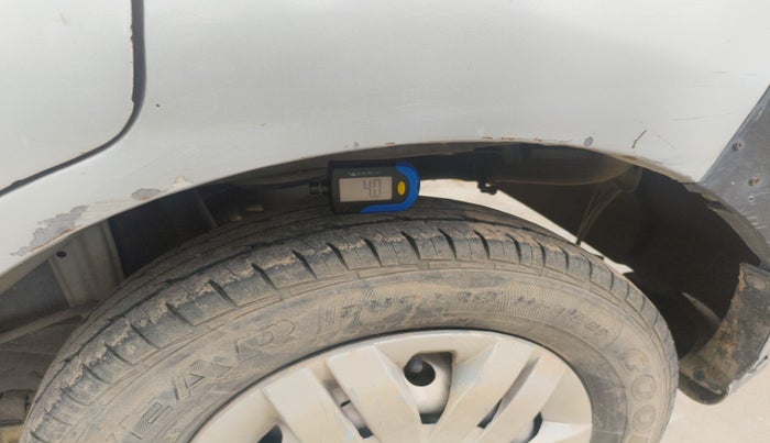 2013 Maruti Alto 800 LX, Petrol, Manual, 80,653 km, tyre