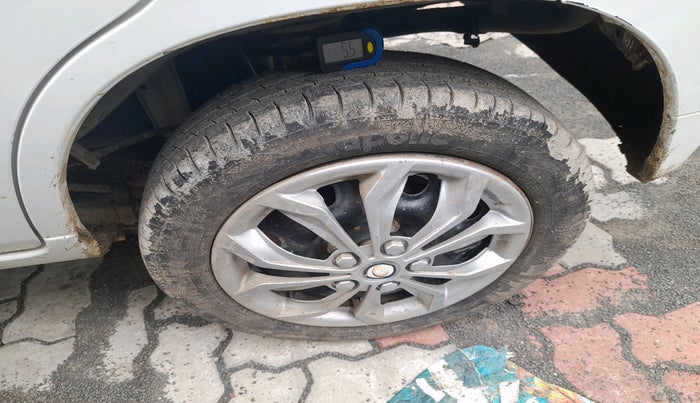2011 Maruti Alto K10 VXI, Petrol, Manual, 79,554 km, tyre